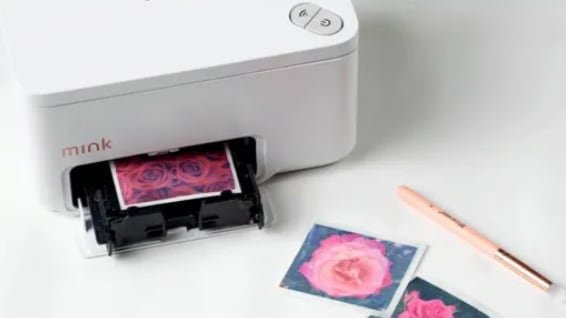The 3D printer turns every picture into makeup