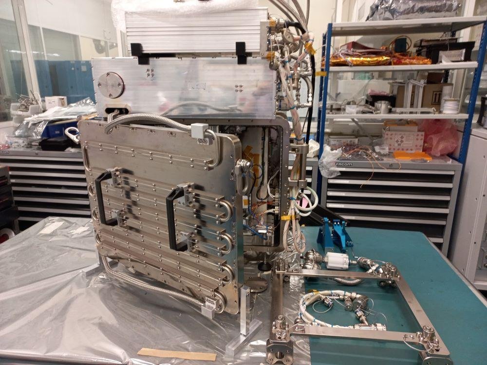 European Space Agency brings “first” metal 3D printer to ISS