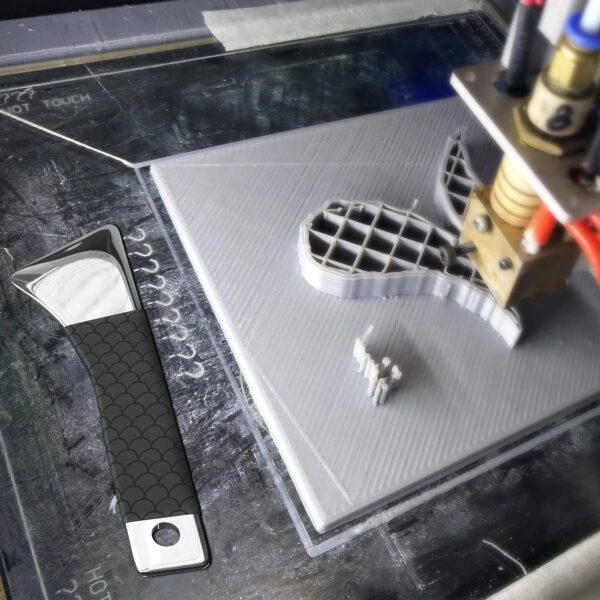 Professional 3D Printer Tool, Upgraded Metal 3D Printer Removal Spatula with Comfortable Grip, Specially Designed 3D Printer Accessories for Model Stripping Safety - Image 2